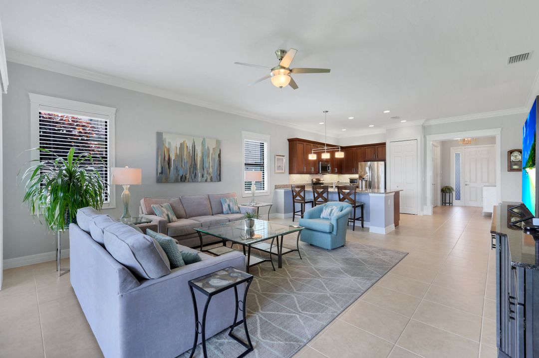 3259 Tahoe Ct, Naples, FL 34119