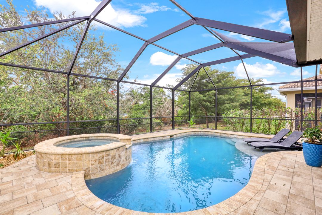 8598 Sumner Ave, Fort Myers, FL 33908