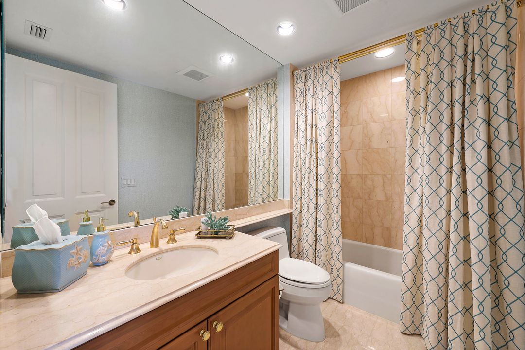 970 Cape Marco Dr  #1708, Marco Island, FL 34145