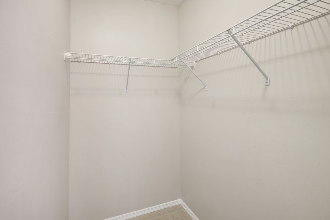 8440 Pennsylvania Blvd, Fort Myers, FL 33967
