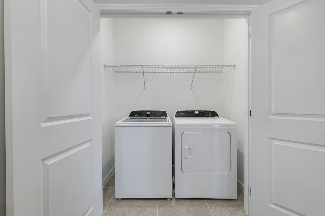 27907 Radiant Ct, Bonita Springs, FL 34135