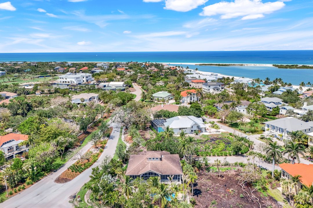 940 Sea Oats Ct, Marco Island, FL 34145