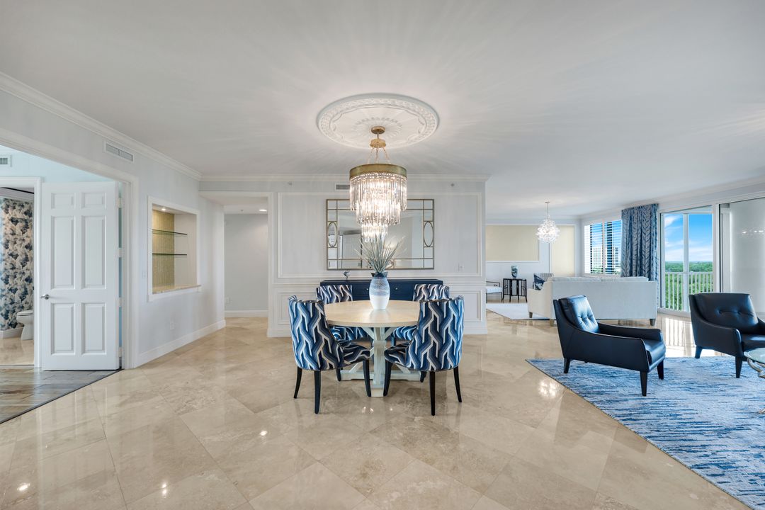 275 Indies Way #503, Naples, FL 34110
