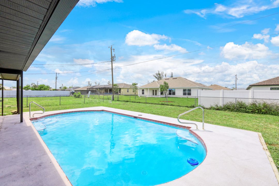 315 SE 16th Terrace, Cape Coral, FL 33990