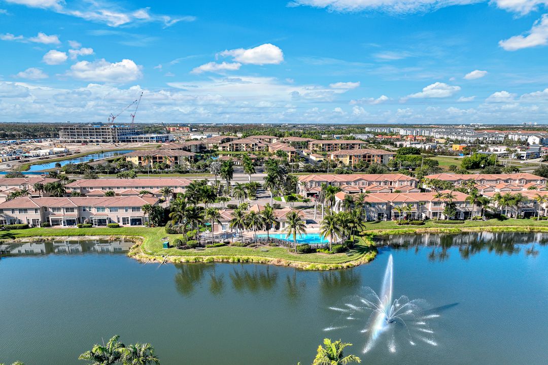 3827 Clearbrook Ln, Fort Myers, FL 33966