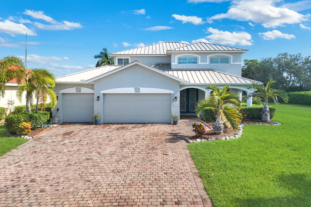 2545 Ashbury Cir, Cape Coral, FL 33991
