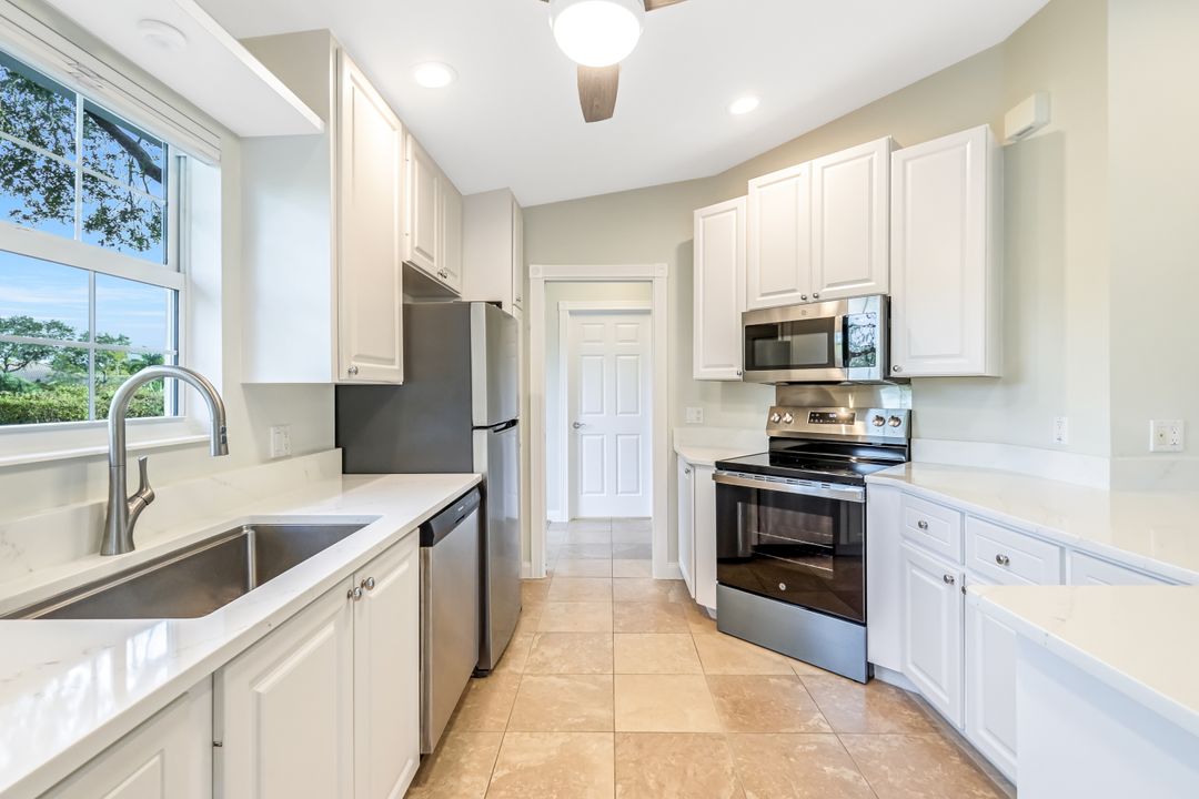 28832 Vermillion Ln, Bonita Springs, FL 34135