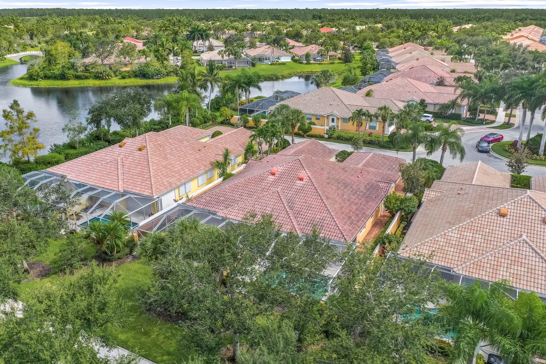 28827 Vermillion Ln, Bonita Springs, FL 34135