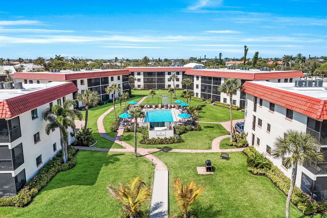 671 E Gulf Dr #1B3, Sanibel, FL 33957