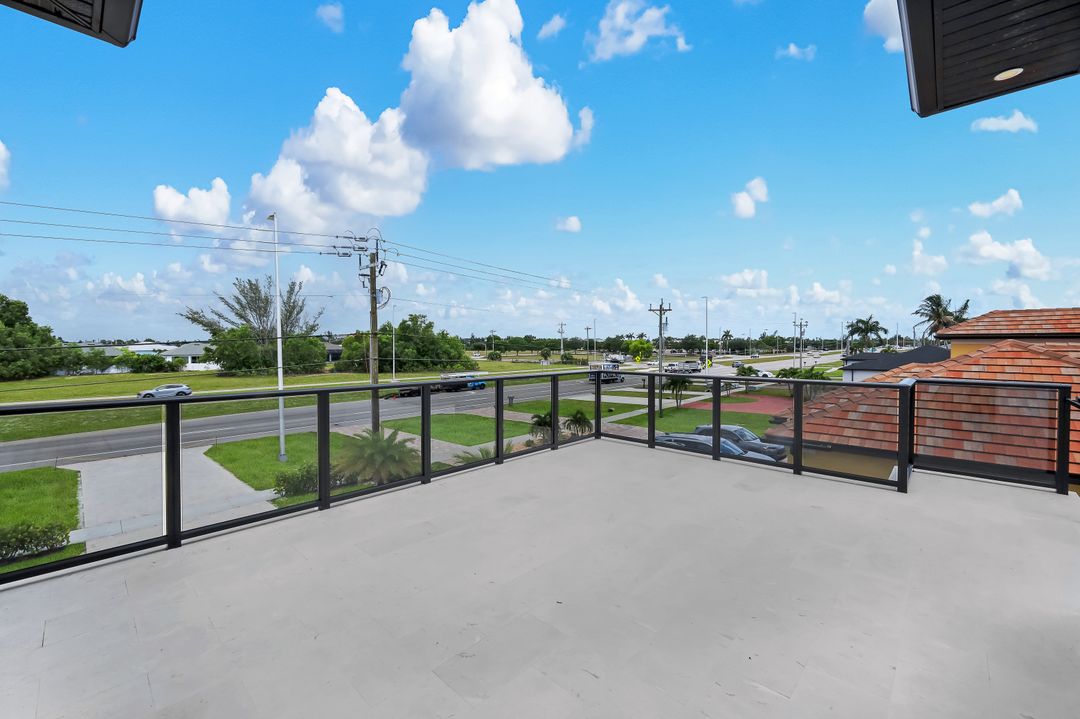 432 Burnt Store Rd S, Cape Coral, FL 33991