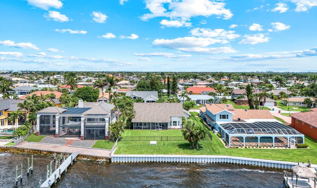 2250 SE 28th St, Cape Coral, FL 33904