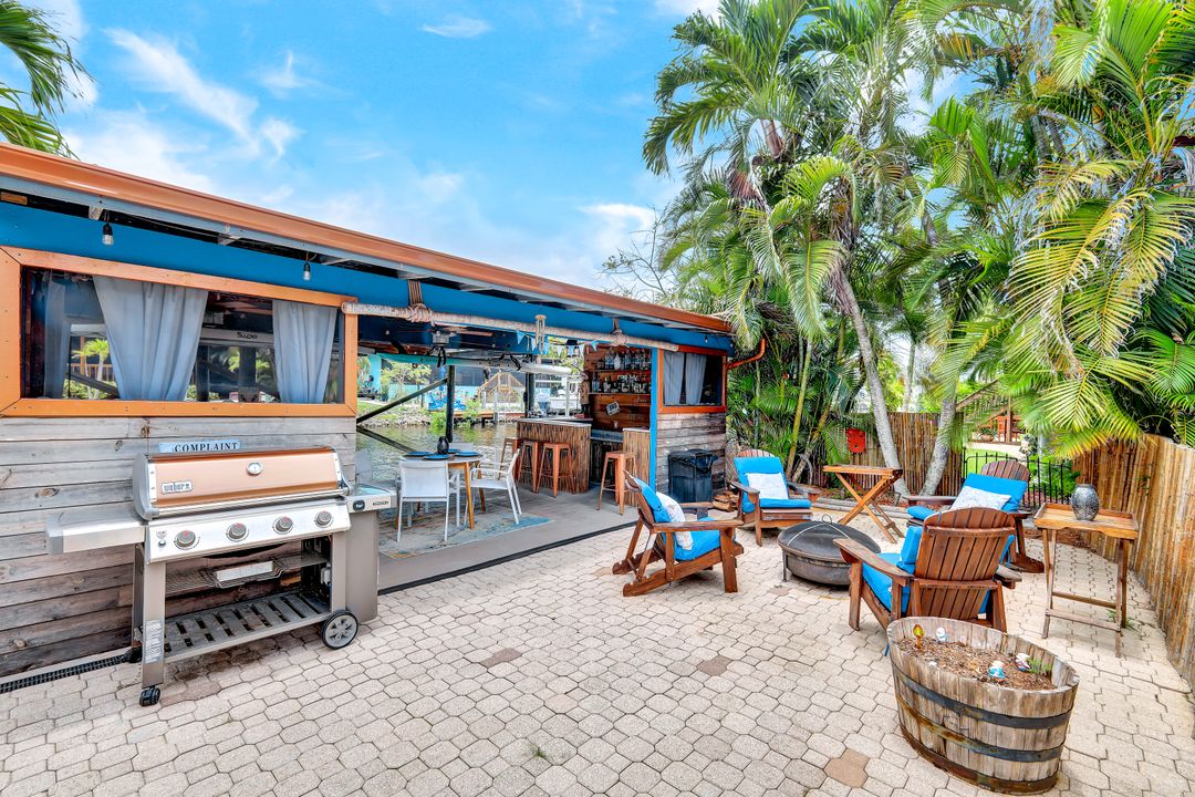 1600 Port Ave, Naples, FL 34104