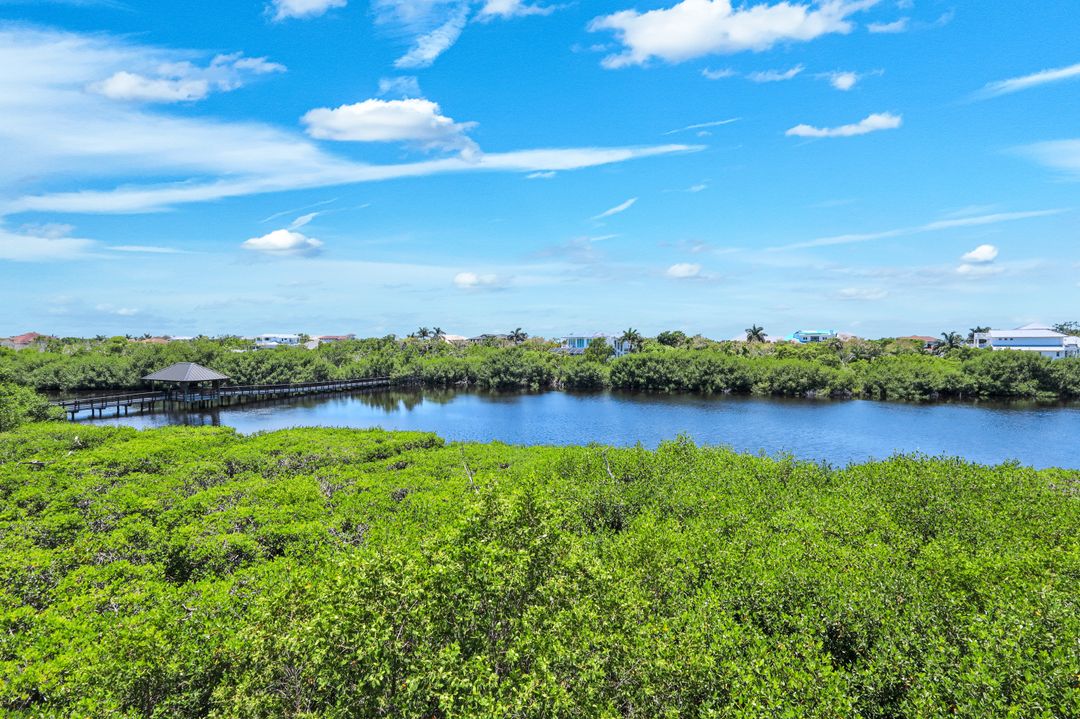 834 Hideaway Cir W, Marco Island, FL 34145