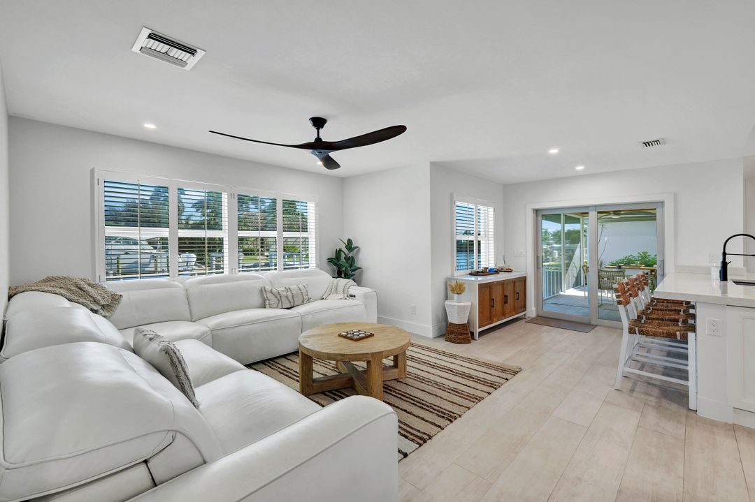 634 Bimini Ave, Marco Island, FL 34145