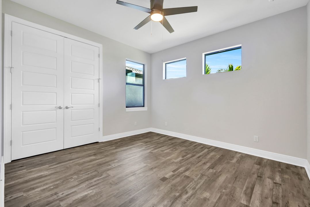 3527 SW 4th Ln, Cape Coral, FL 33991