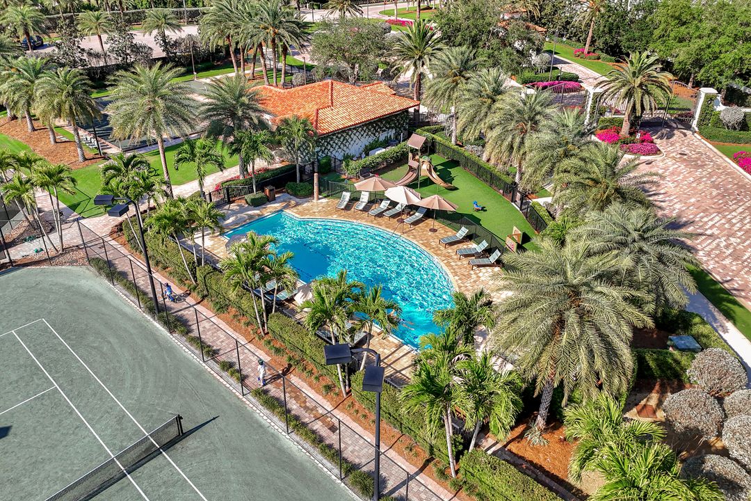 16340 Corsica Way #101, Naples, FL 34110