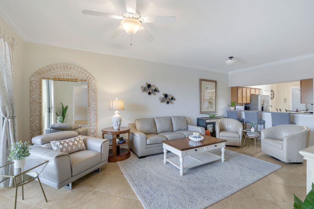 9735 Acqua Ct #625, Naples, FL 34113