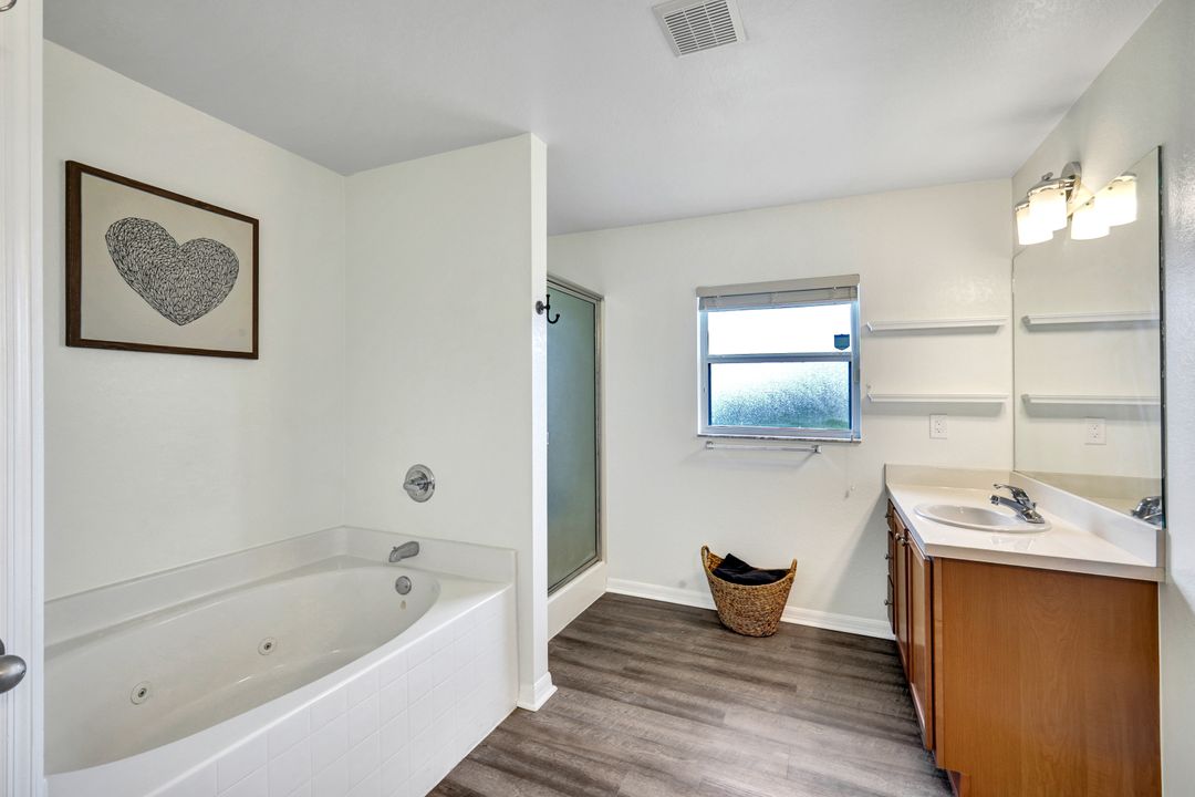 4414 Garden Blvd, Cape Coral, FL 33909