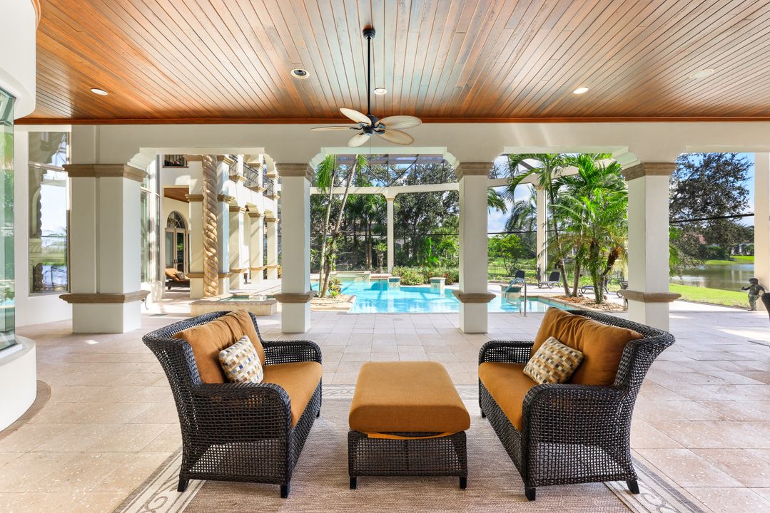 28790 Blaisdell Dr, Naples, FL 34119