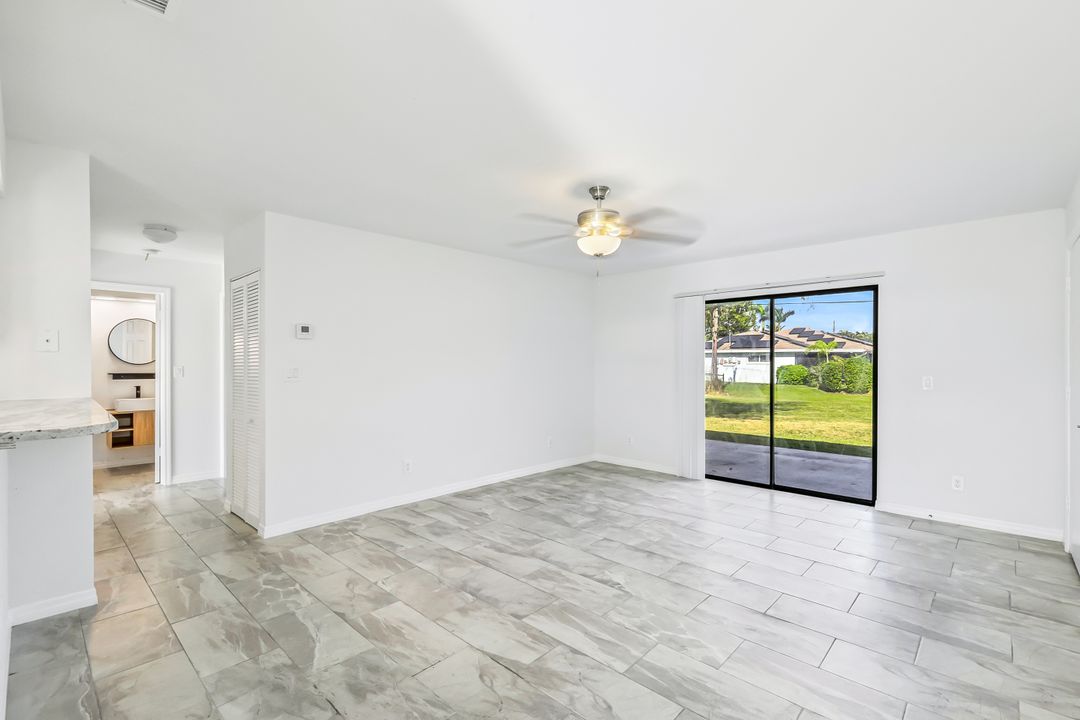 2208 Iris Way, Fort Myers, FL 33905