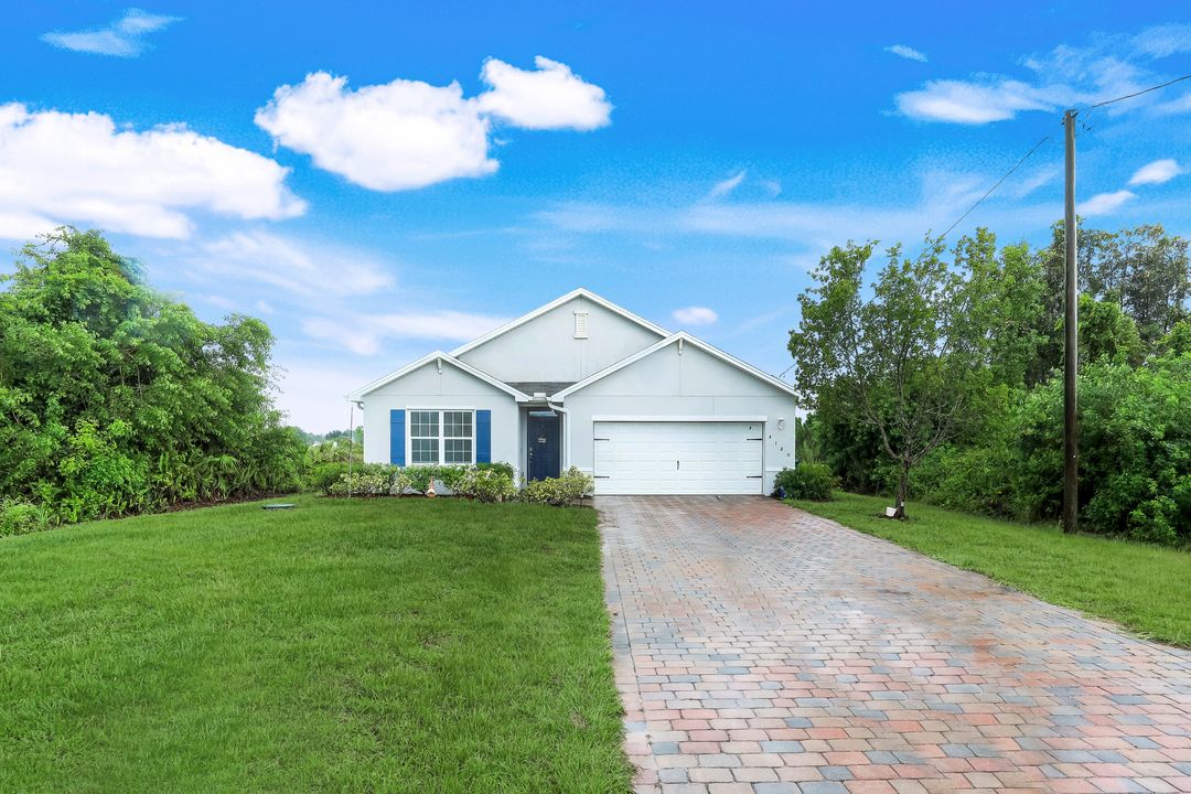 4180 68th Ave NE, Naples, FL 34120