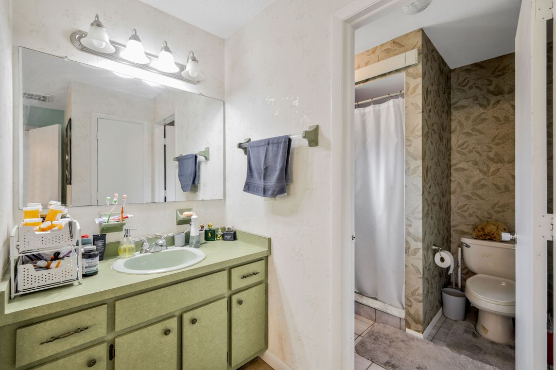 18102 Adams Cir, Fort Myers, FL 33967