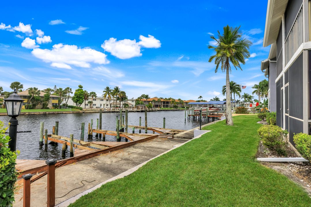 4616 SE 5th Pl #107, Cape Coral, FL 33904