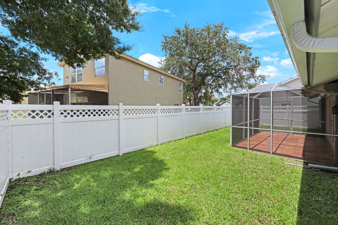 12800 Eagle Pointe Cir, Fort Myers, FL 33913