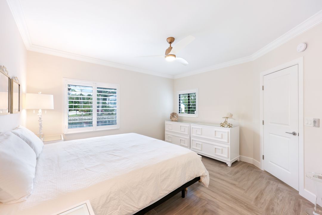 2166 Anchorage Ln #A, Naples, FL 34104