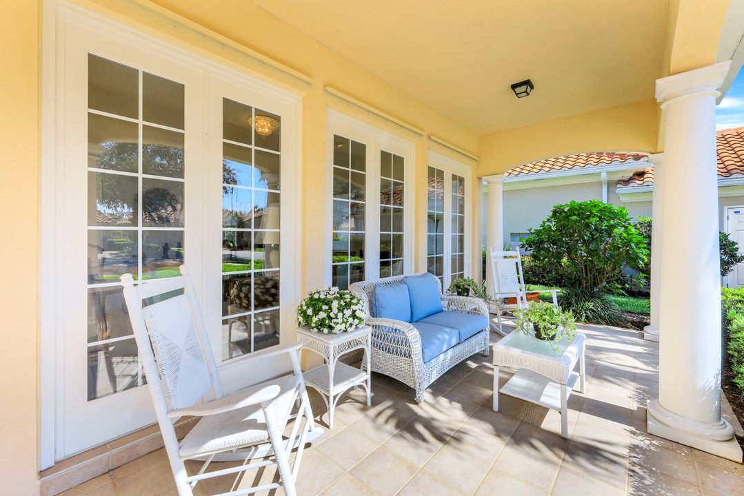 3101 Dominica Way, Naples, FL 34119