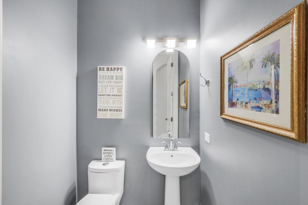 13034 Pennington Pl #202, Fort Myers, FL 33913