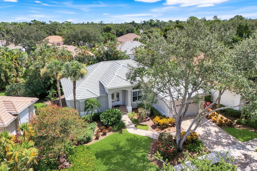 1932 Springberry Cir, Naples, FL 34109