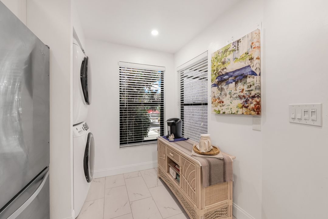 4616 SE 5th Pl #107, Cape Coral, FL 33904