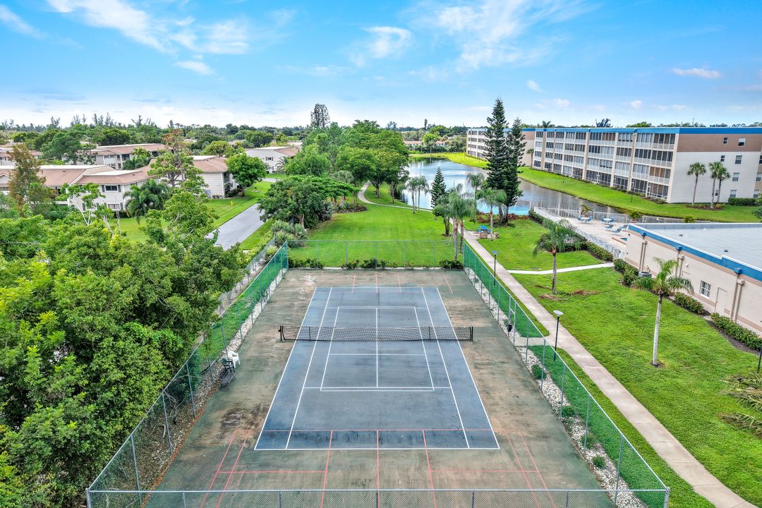 14901 Park Lake Dr #106, Fort Myers, FL 33919