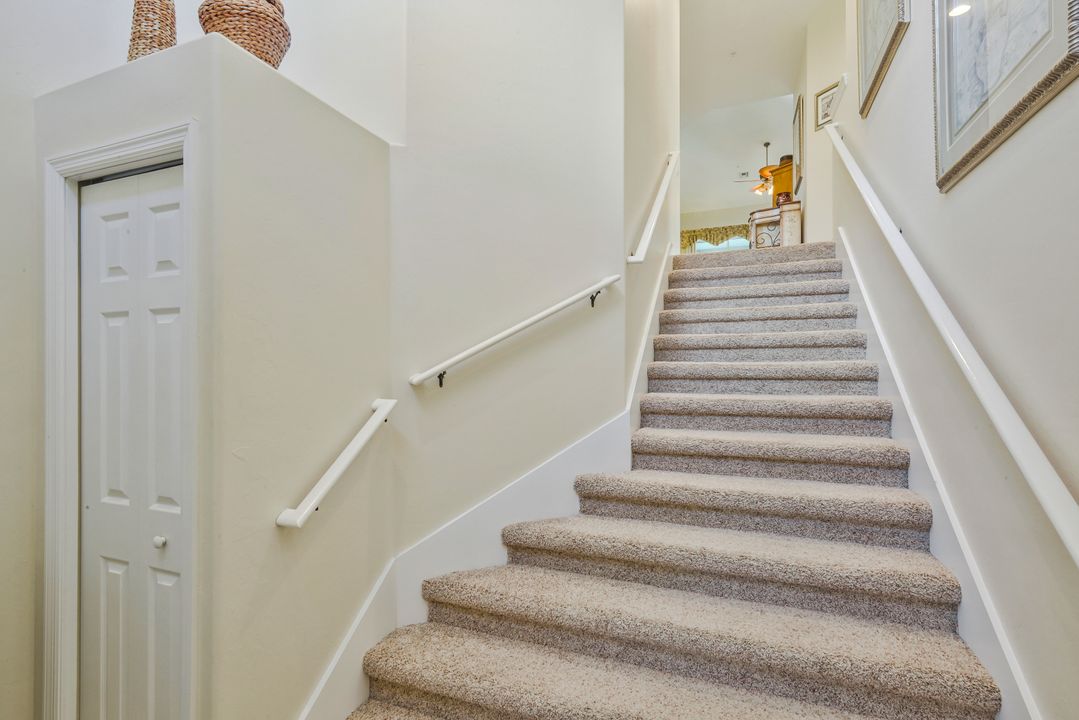 8535 Danbury Blvd #205, Naples, FL 34120