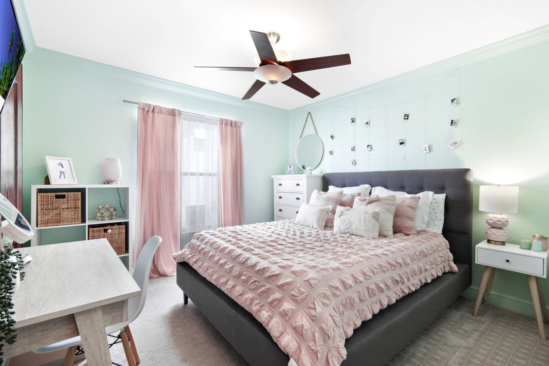13095 Regent Cir, Fort Myers, FL 33966