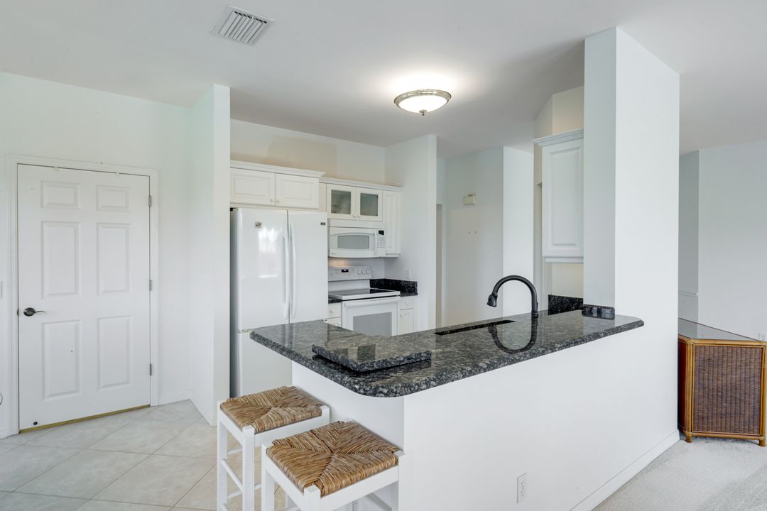 9630 Village View Blvd #202, Bonita Springs, FL 34135