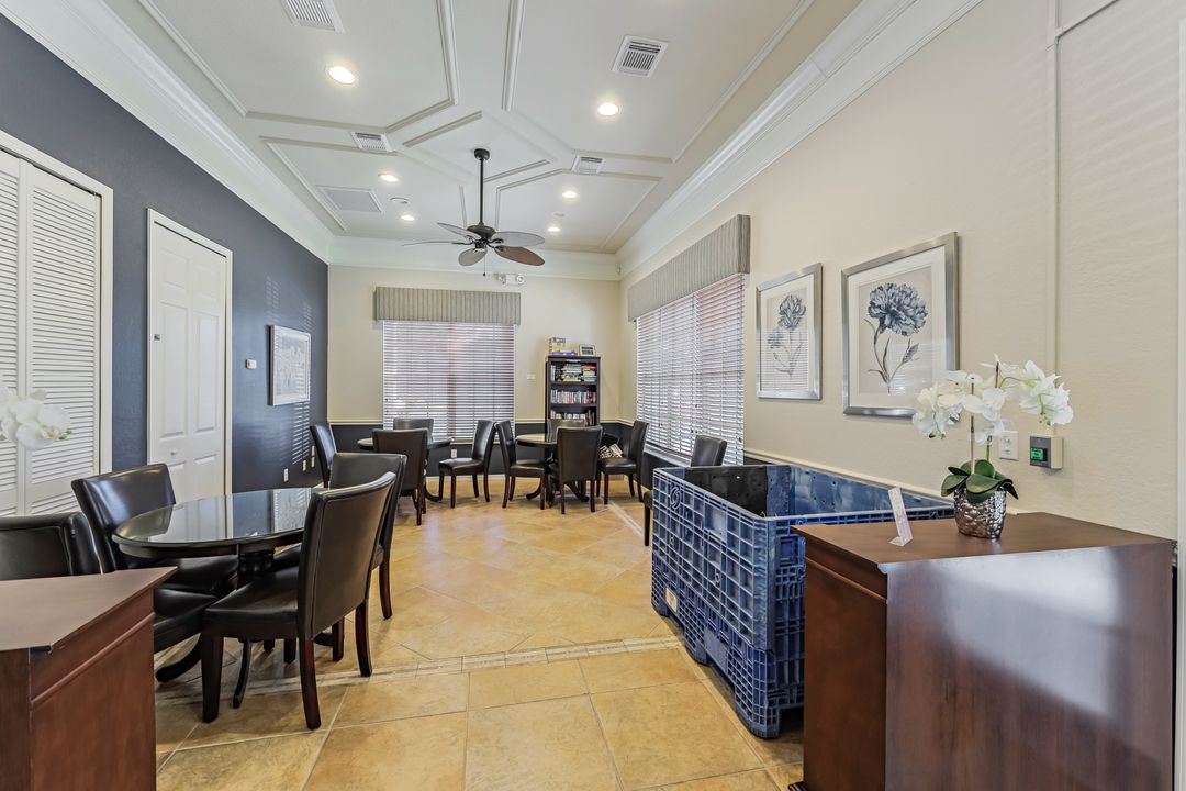 10026 Pacific Pines Ave, Fort Myers, FL 33966