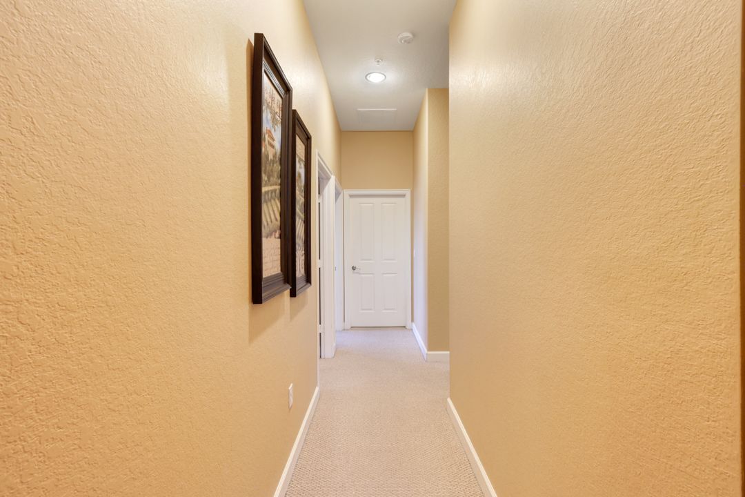 8721 Piazza Del Lago Cir #205, Estero, FL 33928