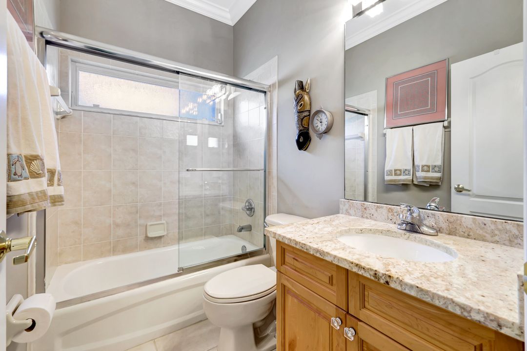 9471 Cedar Creek Dr, Bonita Springs, FL 34135