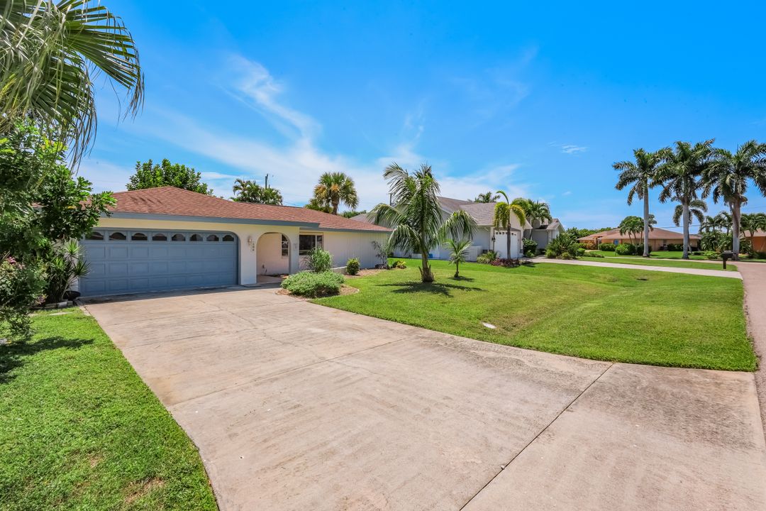 206 SE 46th Ter, Cape Coral, FL 33904