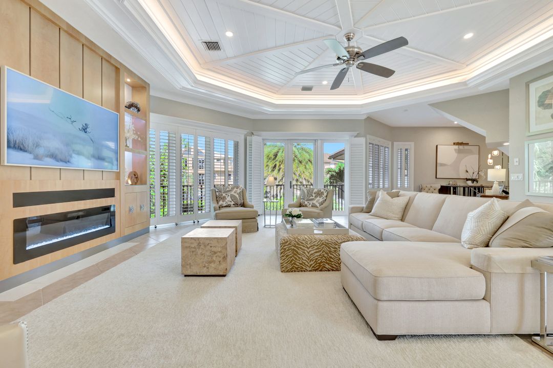 195 S Beach Dr, Marco Island, FL 34145