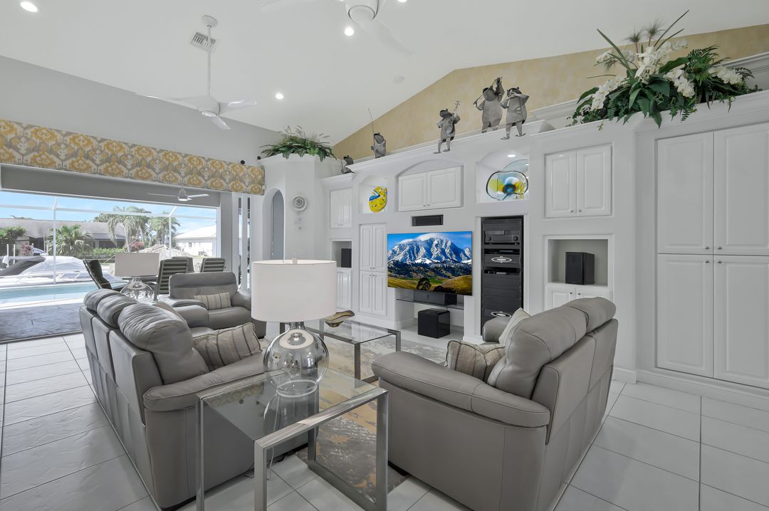 1428 SW 52nd Ln, Cape Coral, FL 33914