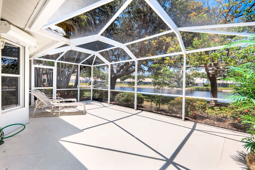 677 Captn Kate Ct #46, Naples, FL 34110