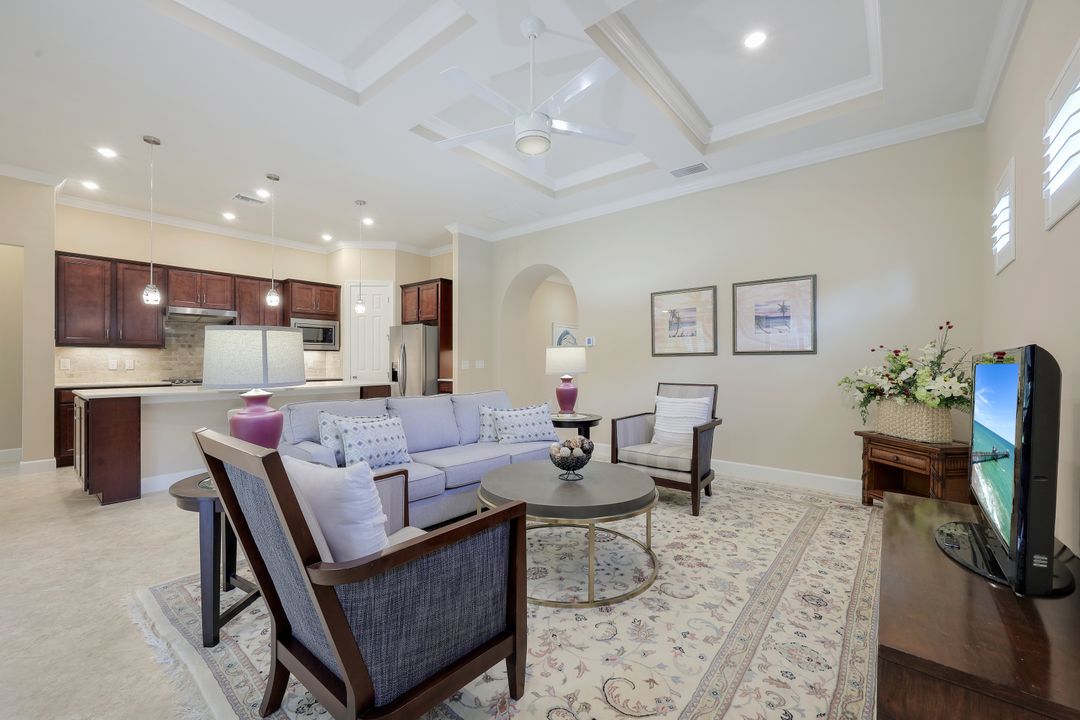 9420 Whooping Crane Wy, Naples, FL 34120