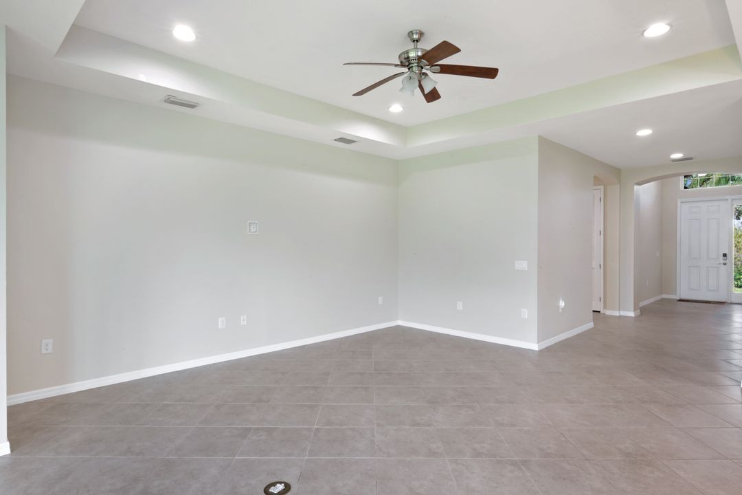8649 Banyan Bay Blvd, Fort Myers, FL 33908