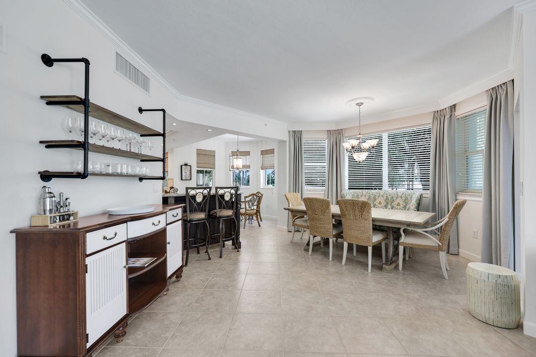 315 Dunes Blvd #T01, Naples, FL 34110