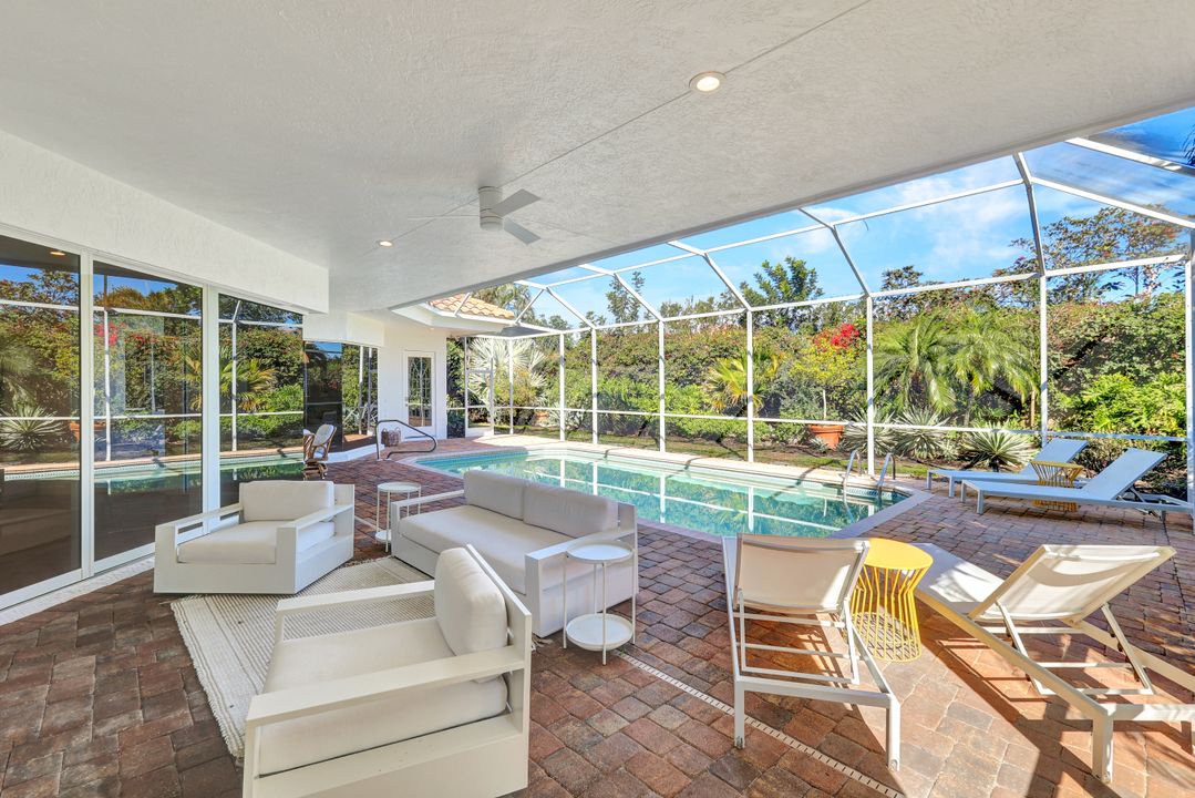 874 Wyndemere Way, Naples, FL 34105