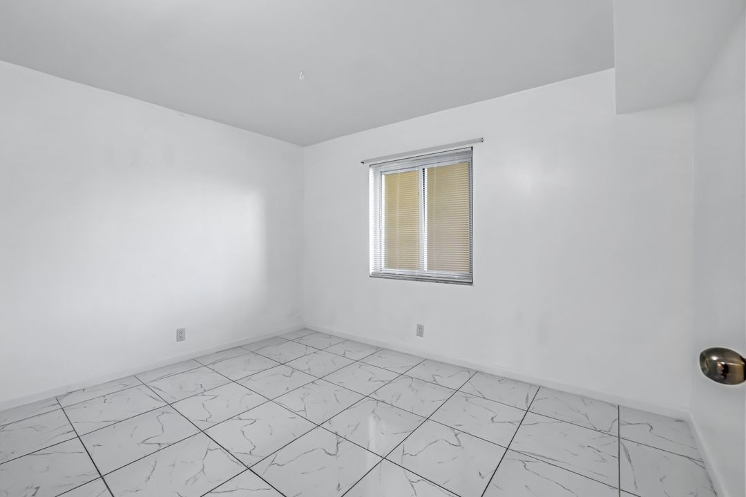 1000 Manatee Rd #A-306, Naples, FL 34114