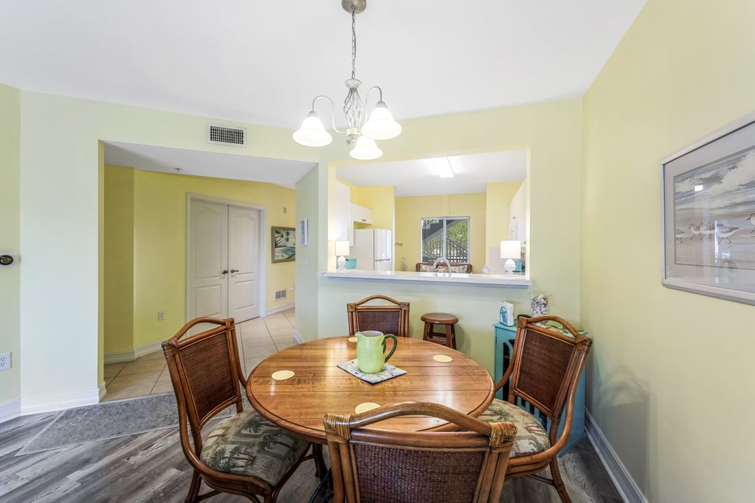 7822 Great Heron Way #206, Naples, FL 34104